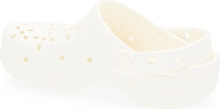 Classic Floral Cutout Clog - Image 8