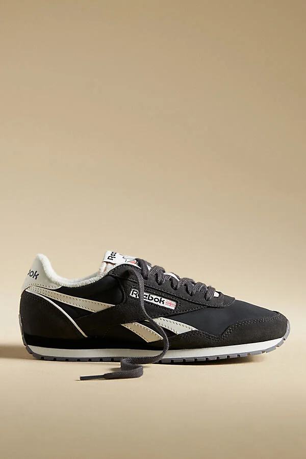 Classic Legacy AZ Sneakers