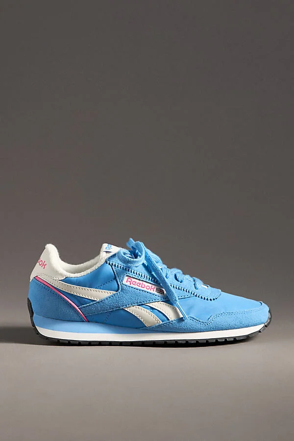 Classic Legacy AZ Sneakers