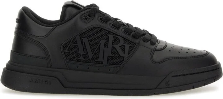 Classic Low Sneaker