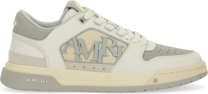 Classic Low Sneaker