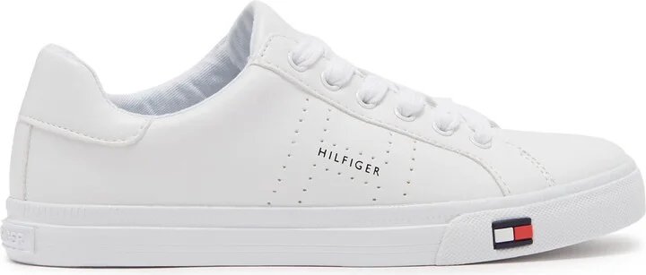 Classic Low Top Sneaker - Image 3