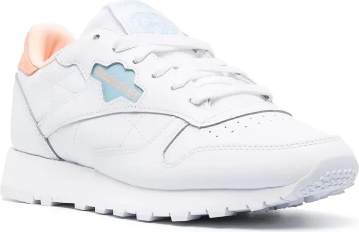 Classic low-top sneakers - Image 2