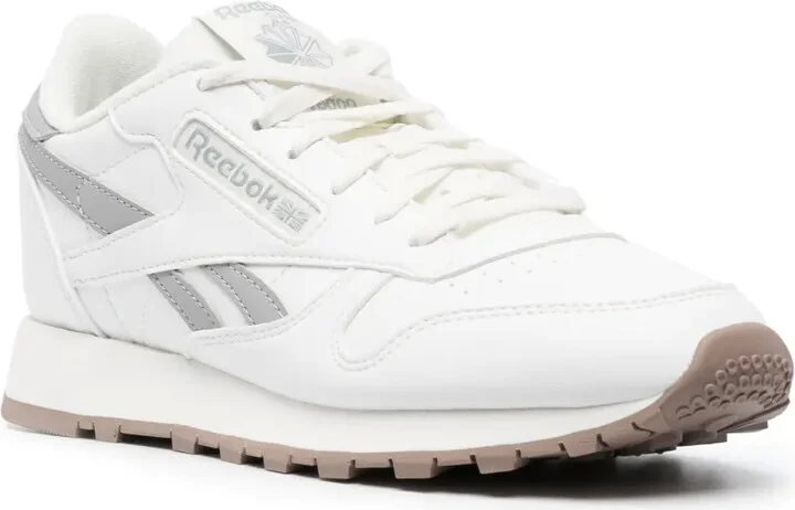 Classic low-top sneakers - Image 2