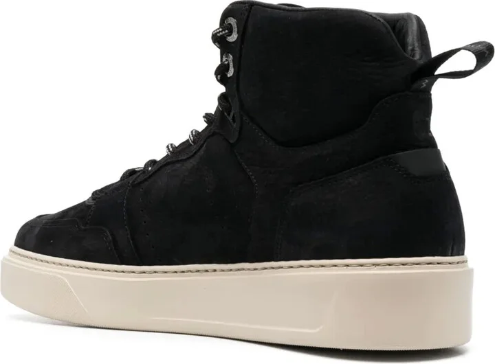 Classic low-top suede sneakers - Image 3