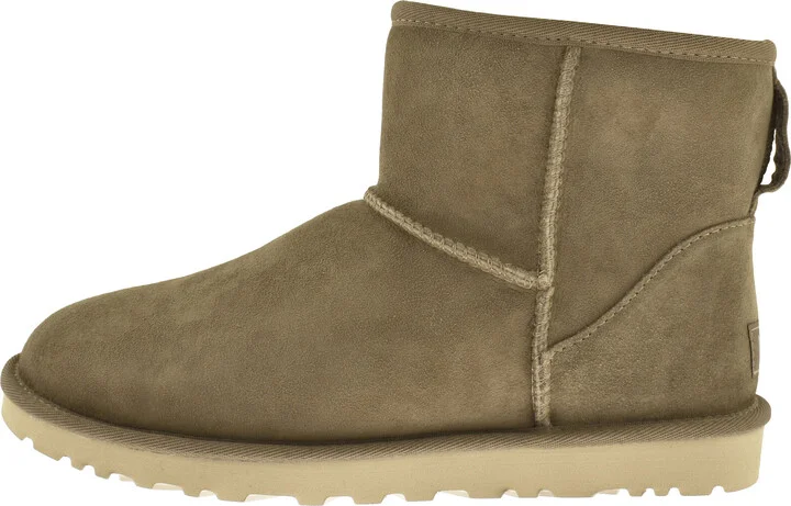 Classic Mini Boots Brown
