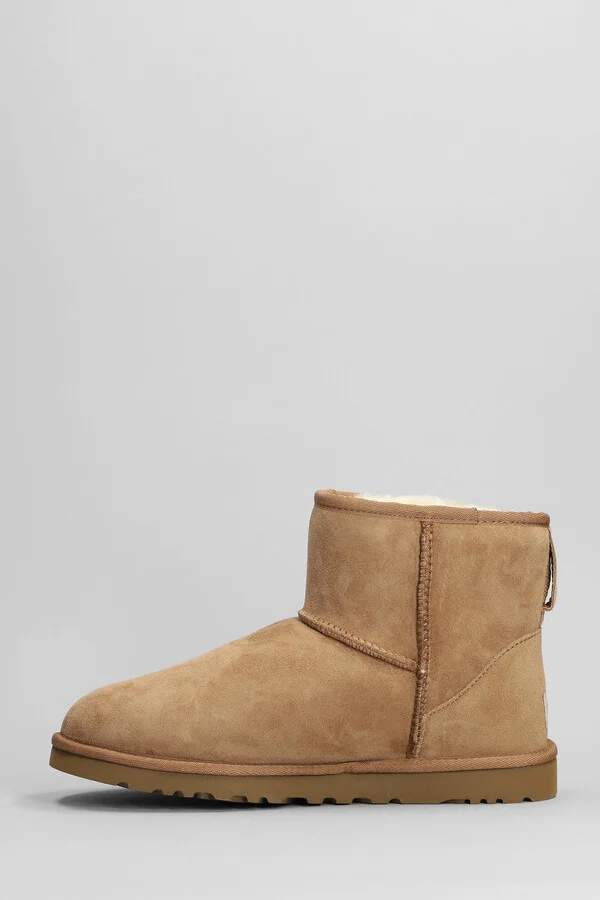 Classic Mini Low Heels Ankle Boots In Leather Color Suede - Image 3