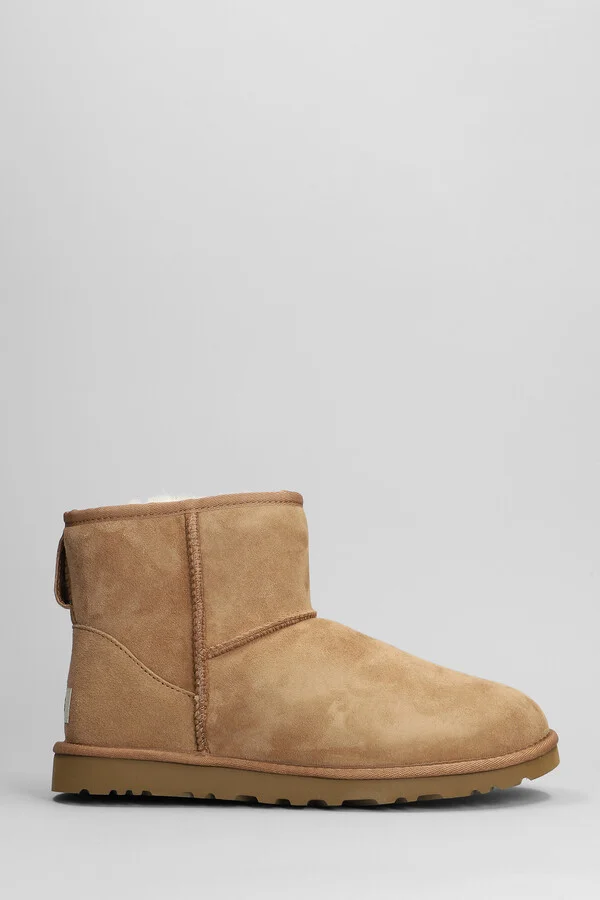 Classic Mini Low Heels Ankle Boots In Leather Color Suede