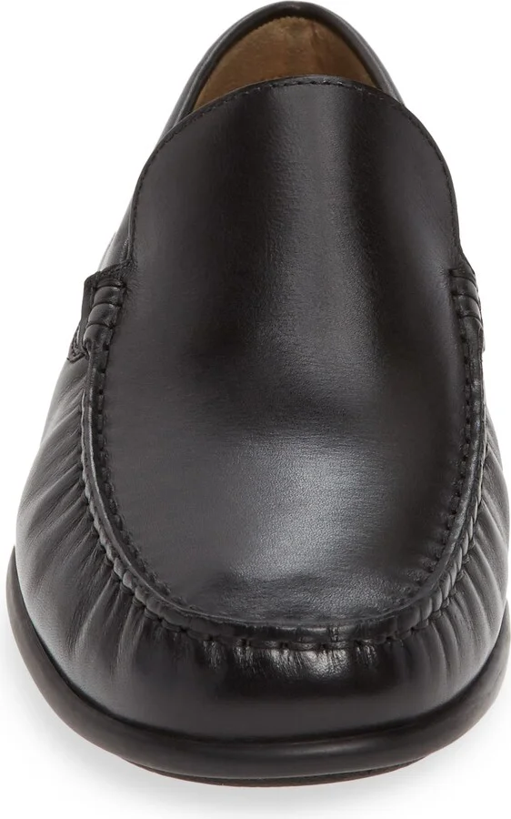 Classic Moc II Driving Shoe - Image 4