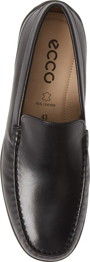 Classic Moc II Driving Shoe - Image 5