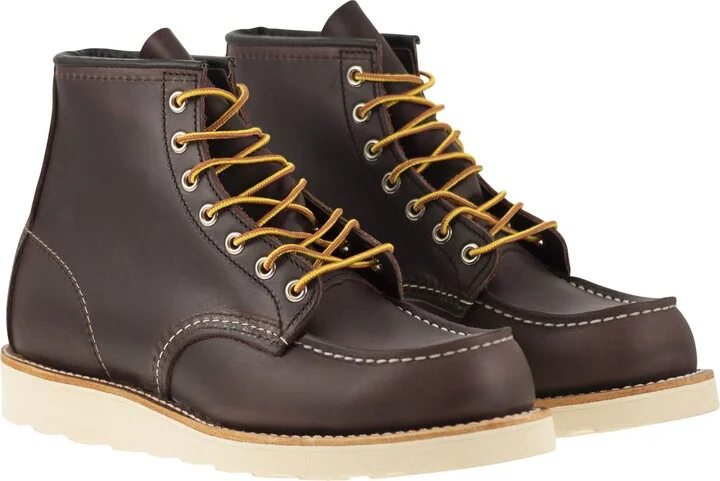 Classic Moc - Leather Boot With Laces - Image 4