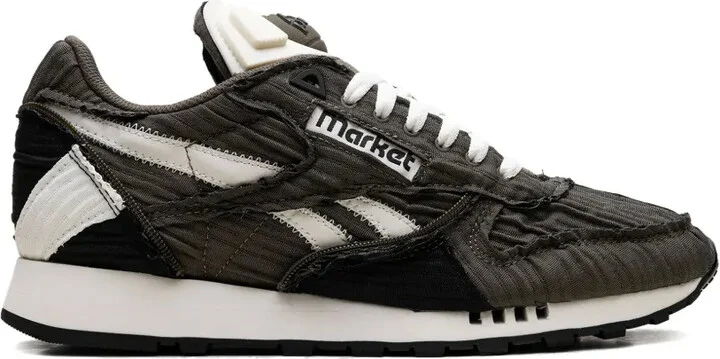 Classic Pump "Black/White" sneakers - Image 5