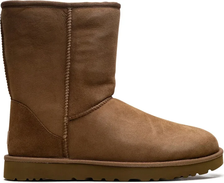Classic Short II "Chestnut" boots