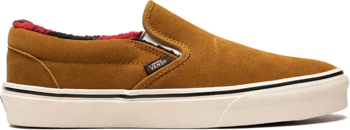 Classic Slip-On Cozy Hug sneakers