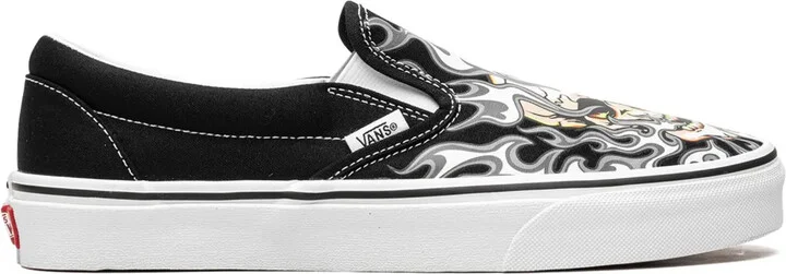 Classic Slip-On "Flame Skull" sneakers