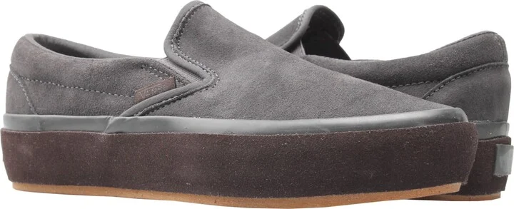 Classic Slip On Platform Suede Outsole Asphalt Low Top Sneaker VN0A3JEZQFA