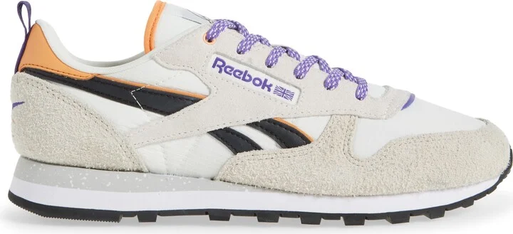 Classic Sneaker - Image 4