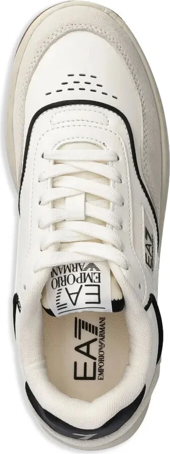 Classic Sneakers - Image 4