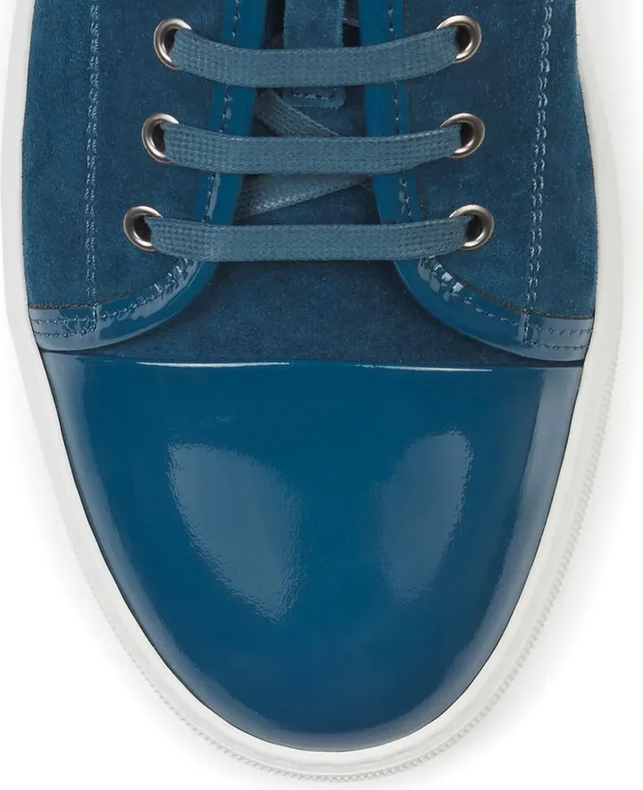 Classic Sneakers - Image 5