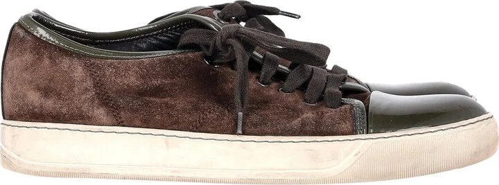 Classic Tennis Sneakers in Brown Suede