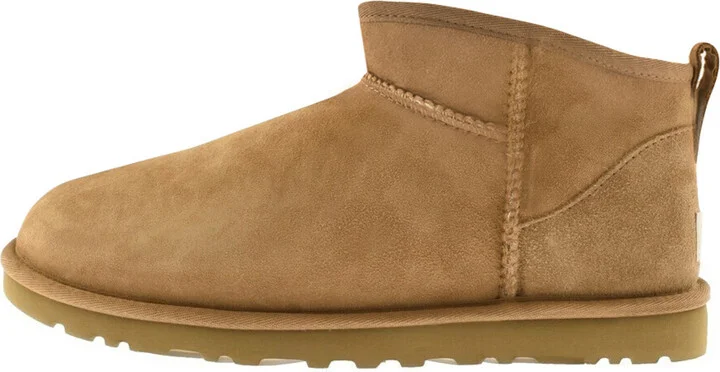 Classic Ultra Mini Boots Brown