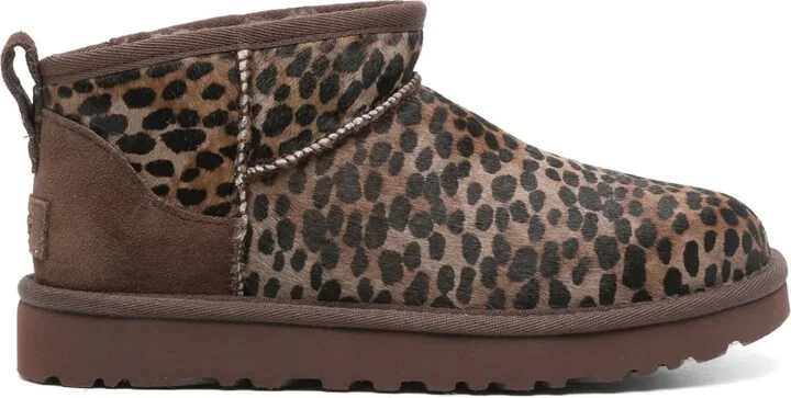 Classic Ultra Mini boots
