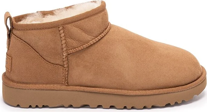 `Classic Ultra Mini` Boots