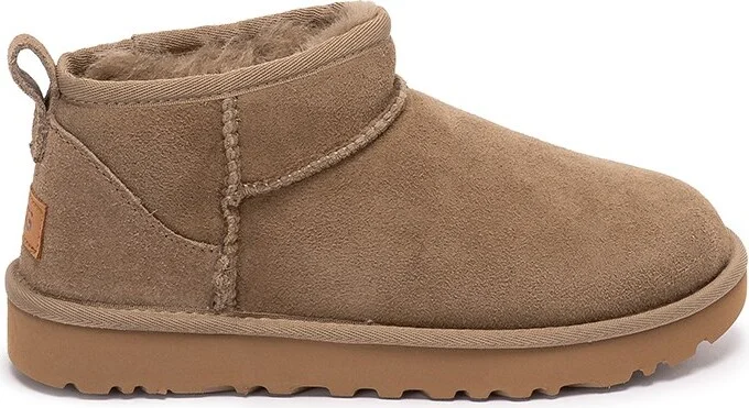 `Classic Ultra Mini` Boots