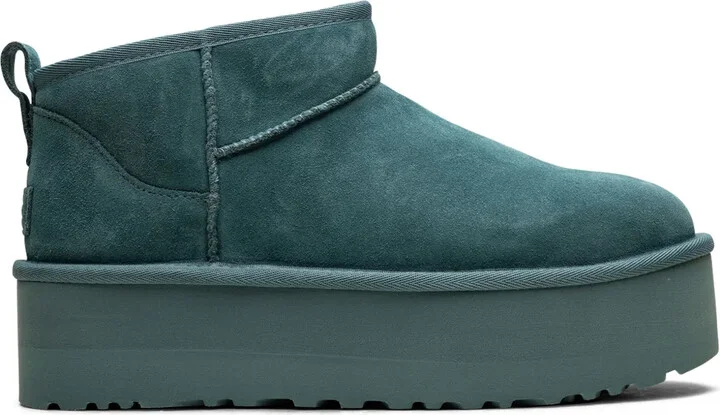 Classic Ultra Mini boots