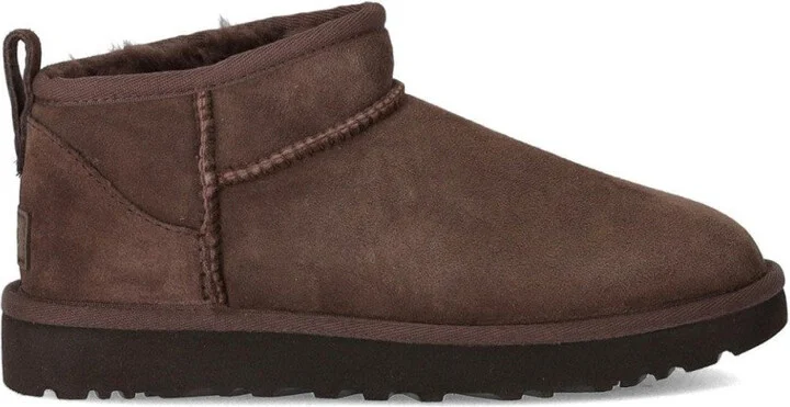 Classic Ultra Mini Burnt Cedar Boot