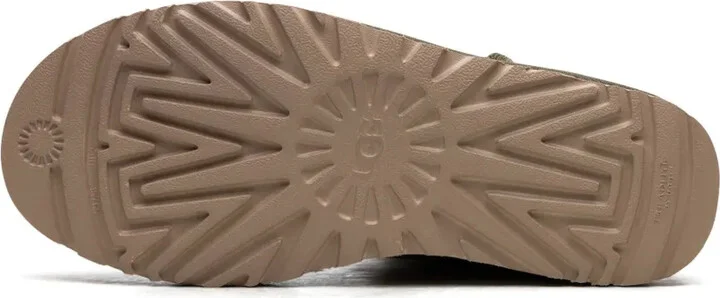 Classic Ultra Mini "Burnt Olive" boots - Image 4