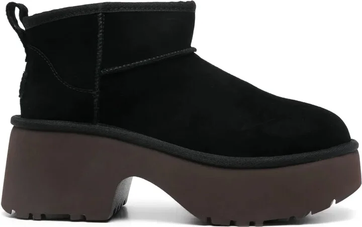 Classic Ultra Mini New Heights boots