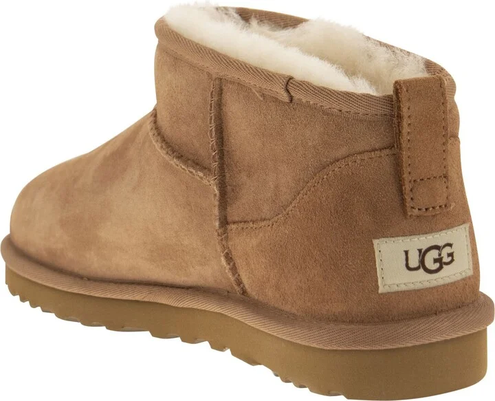Classic Ultra Mini - Sheepskin Boot - Image 3