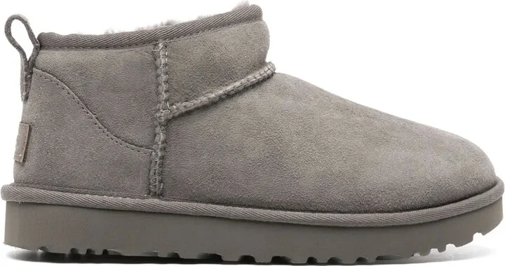Classic Ultra Mini suede boots