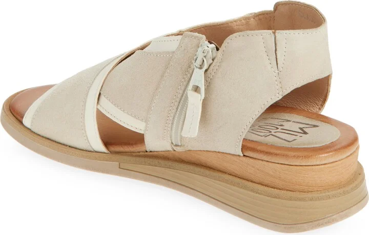 Claudio Wedge Sandal - Image 2