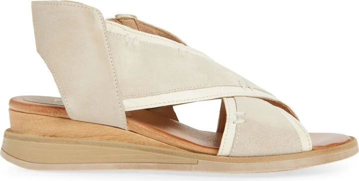 Claudio Wedge Sandal - Image 4