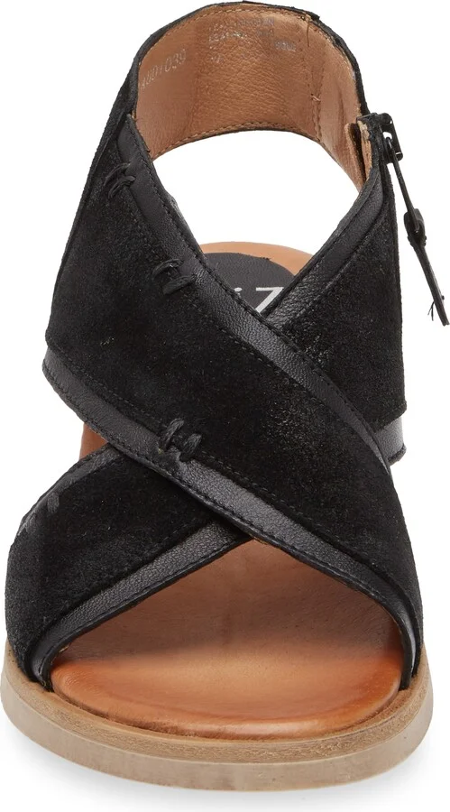 Claudio Wedge Sandal - Image 9