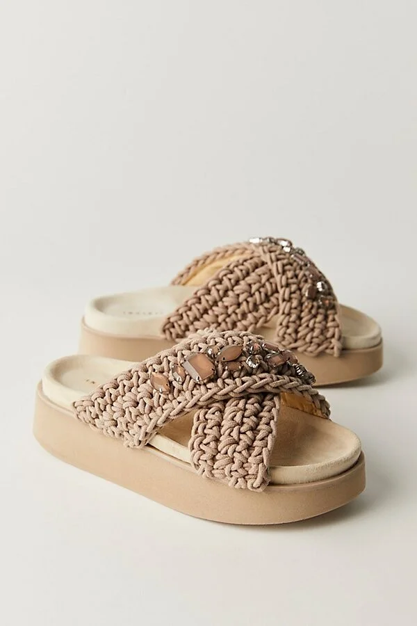 Cleo Woven Platform Sandals - Image 2