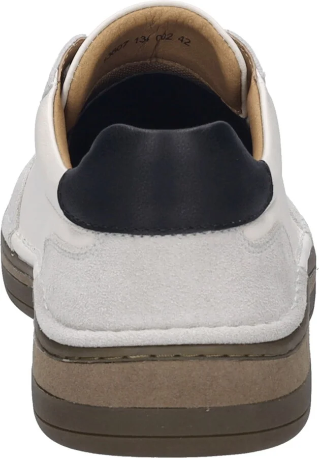 Cleve 07 Low Top Sneaker - Image 6