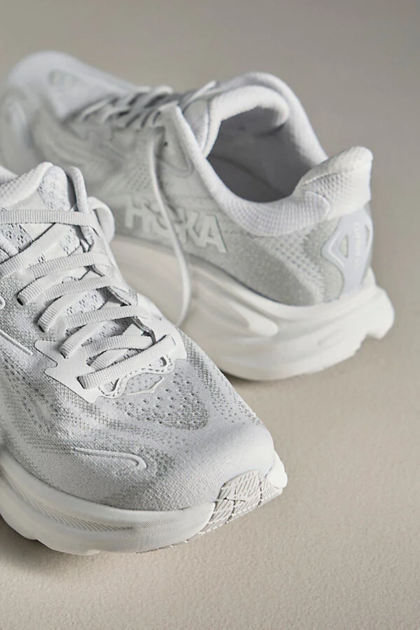 Clifton 10 Sneakers - Image 3