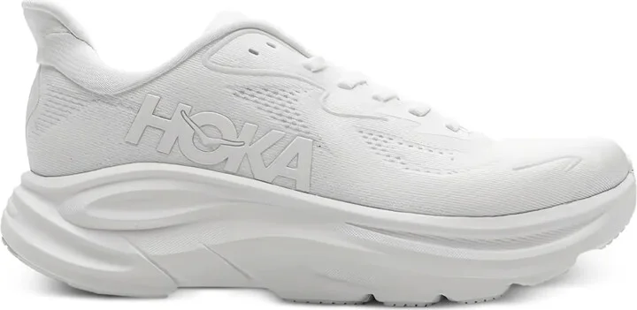 Clifton 10 sneakers