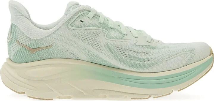 Clifton 10 sneakers