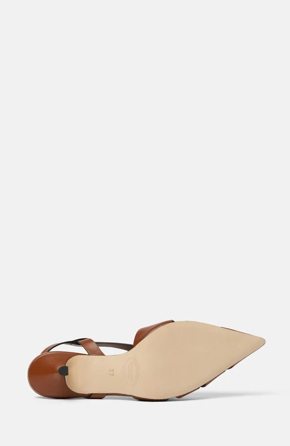 Clio Pumps - Image 8