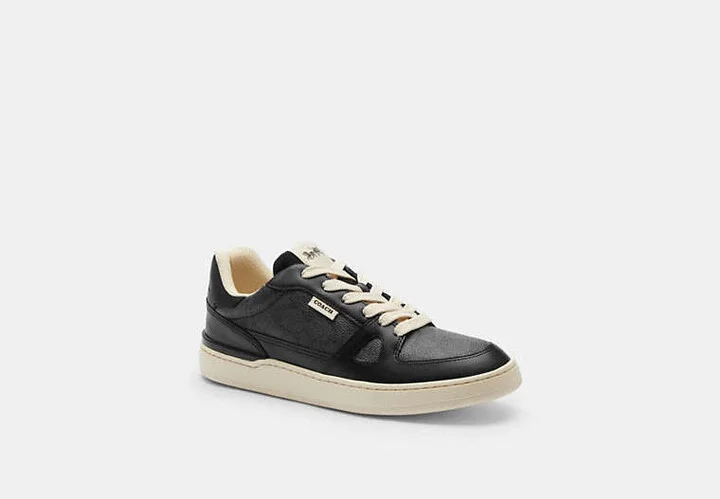 Clip Court Low Top Sneaker In Signature Canvas