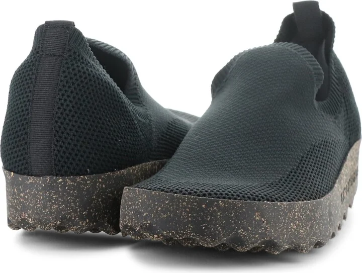 Clip Slip-On Sneaker - Image 9