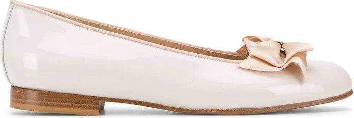 Cloe patent leather ballerina shoes