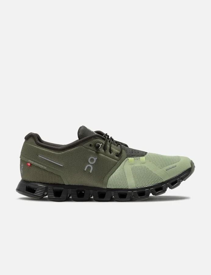 Green > 绿色 > 綠色 > 그린 > グリーン