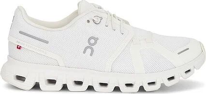 Cloud 6 Sneaker