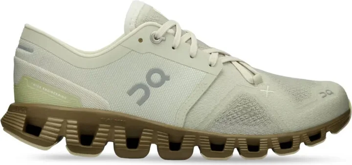 Cloud X 3 sneakers