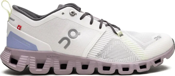 Cloud X 3 sneakers